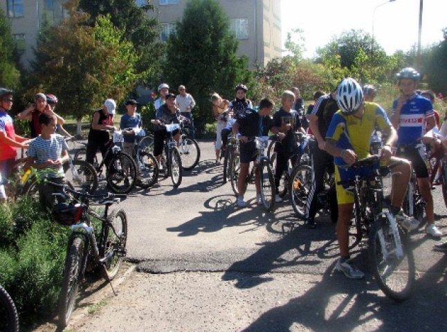 В Мукачеві пройшли змагання з велоорієнтування (ФОТО)