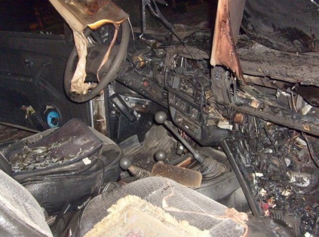 На Іршавщині вогонь завдав збитків водієві автомобіля