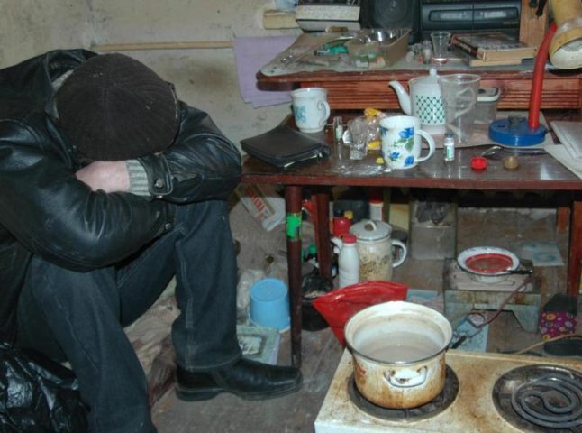 Міліціонери виявили в одній із квартир Ужгорода наркопритон