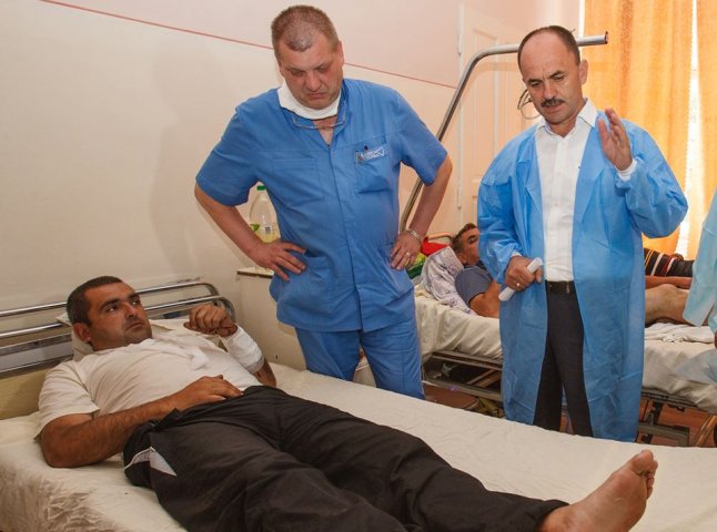 У лікарнях Закарпаття наразі перебуває восьмеро постраждалих внаслідок збройного конфлікту