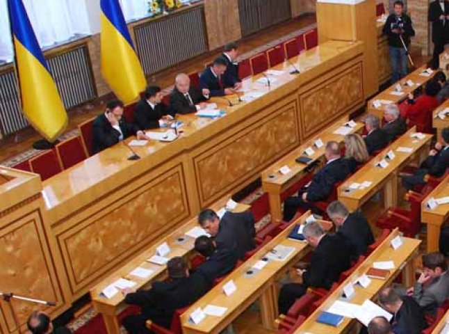 На другому пленарному засіданні Закарпатська облрада розгляне питання про бюджет на 2011 рік