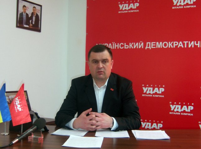 Валерій Пацкан більше не очолює Закарпатську обласну організацію політичної партії УДАР