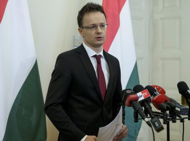 Угорщина апелює до ОБСЄ через підпал офісу Товариства культури угорців в Ужгороді