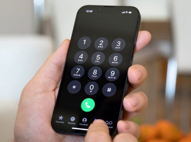 Чому на касі почали питати номер телефону: для українців пояснили, навіщо це Чому на касі почали питати номер телефону: для українців пояснили, навіщо це