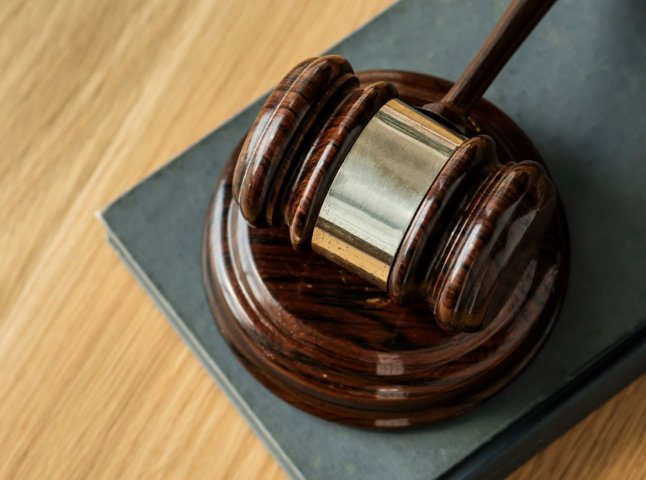 Мукачівець надовго сів до в’язниці за звірячий напад на чоловіка