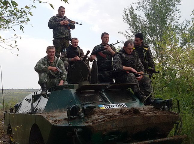 Виноградівські міліціонери повернулись із зони бойових дій (ФОТО)