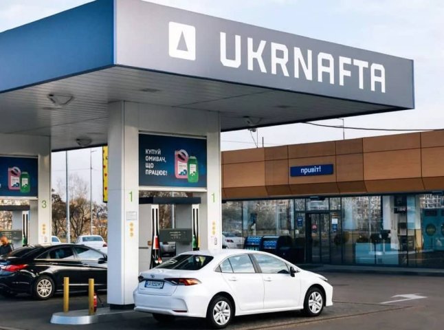 Для українців з Дією дають збільшену знижку на пальне на одній з АЗС – до 4 грн/літр