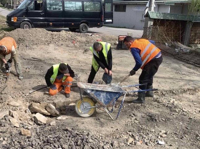 В області невідкладно ремонтують один з аварійних мостів