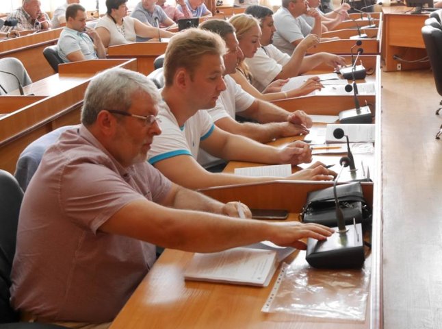 Ужгородські депутати не підтримали рішення про демонтаж тераси на вулиці Корзо