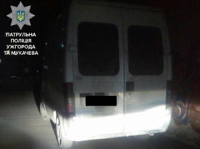 Ужгородські патрульні затримали нетверезого водія іномарки "Пежо"