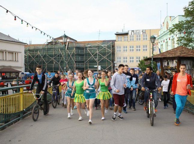 В обласному центрі відбувся сімейний "Night Run"