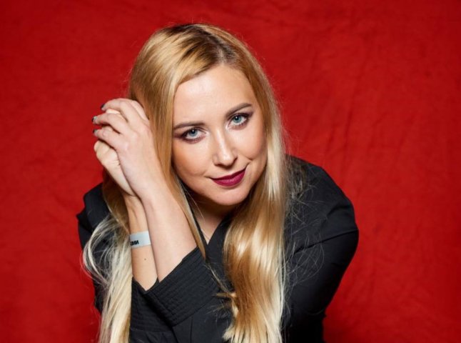 Тоня Матвієнко випустила кавер на хіт гурту «Океан Ельзи»