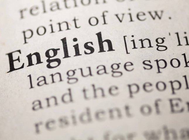 Кому потрібно буде вивчити англійську: Рада ухвалила законопроєкт