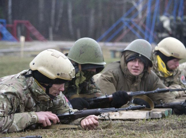 На Рахівщині зібрали майже 35 тисяч гривень військового збору