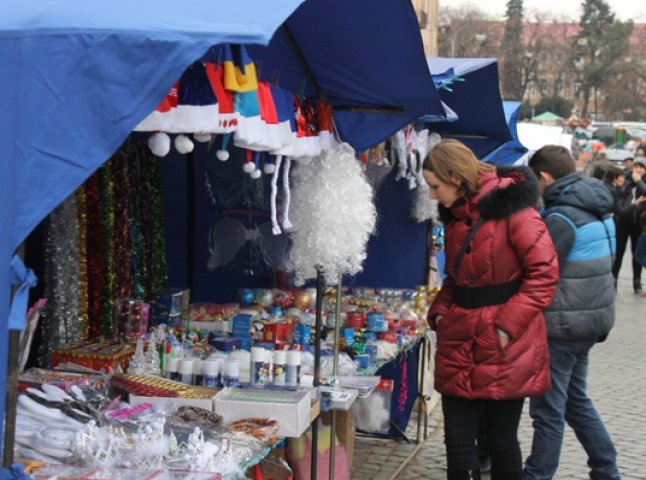 Традиційний новорічно-різдвяний ярмарок стартував в Ужгороді