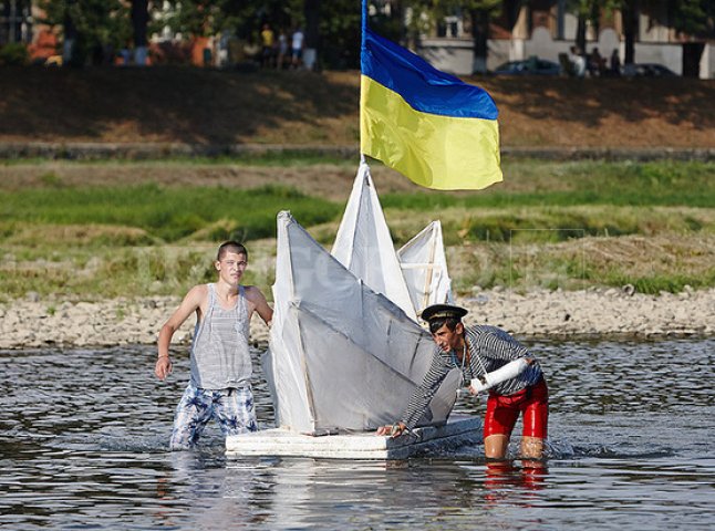 Ужгородський "флот" відзначив своє свято справжньою регатою (ФОТОРЕПОРТАЖ)