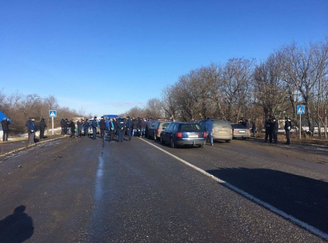 Поліція порушила кримінальне провадження за фактом блокування під’їзду до КПП "Ужгород" на українсько-словацькому кордоні