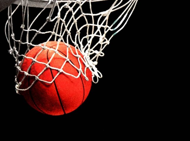 Цими вихідними відбудеться фінальний тур чемпіонату Закарпаття з баскетболу (ФОТО)