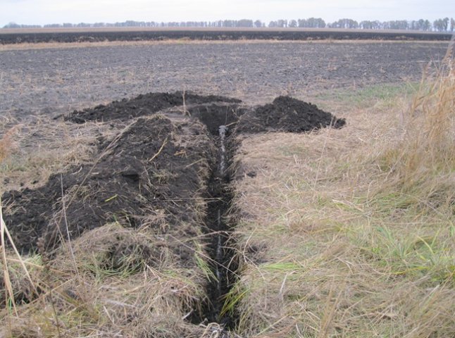 На Перечинщині рятувальники ліквідовували наслідки врізки в нафтопровід