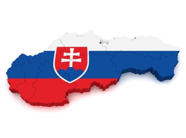 Українці заради посвідки на проживання у Словаччині йдуть на хитрість