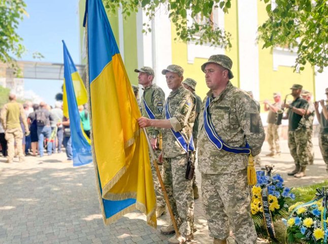 У Мукачеві поховали Михайла Ільтьо та Олександра Свиду