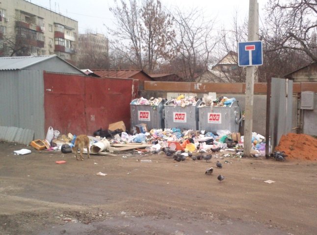 Слідом за маршрутками, в Ужгороді можуть зрости ціни на вивіз сміття
