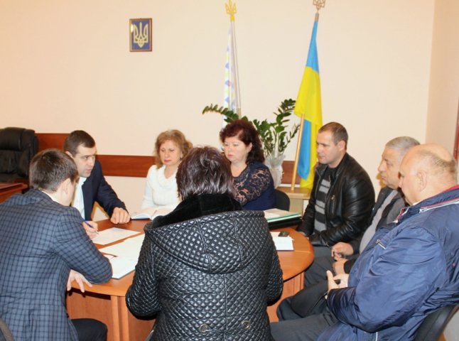 На Виноградівщині посадовці обговорили хід освоєння коштів з Державного фонду регіонального розвитку