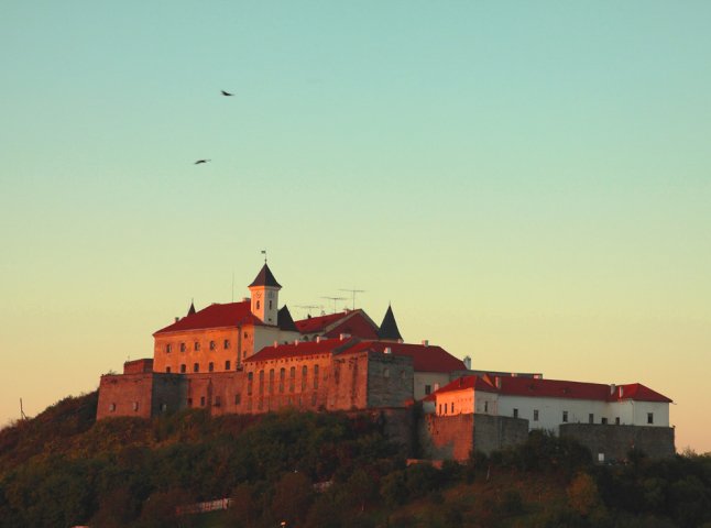 Заходи до Міжнародного дня музеїв у Мукачівському замку "Паланок" перенесли