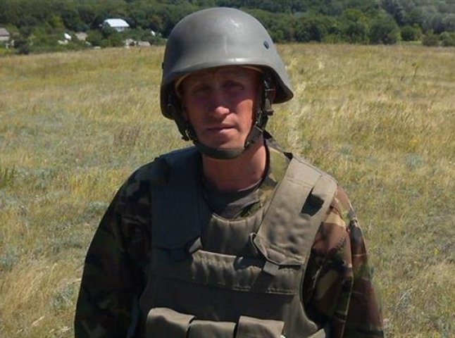 На Сході під час артилерійського обстрілу загинув військовий з Мукачева