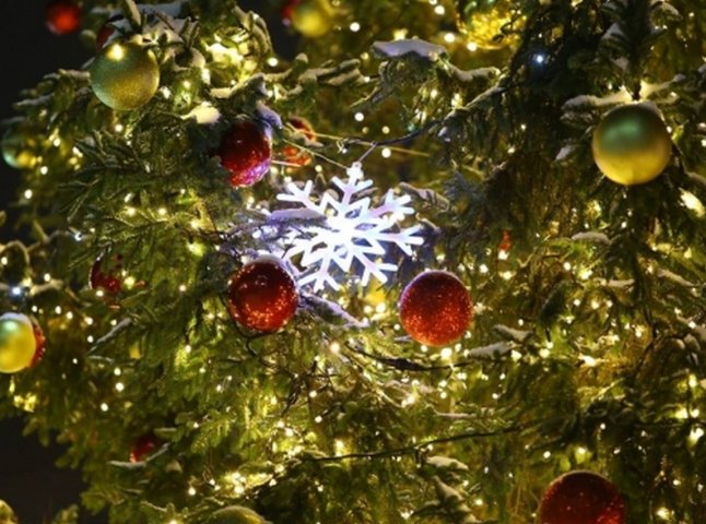 Новорічно-різдвяні заходи у Мукачеві: куди піти містянам