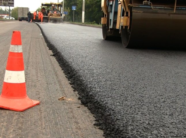 У 2018 році у Довгому, що на Іршавщині, продовжать ремонт доріг