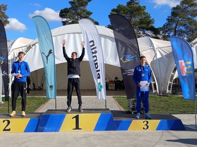 Мукачівець виборов перше місце на чемпіонаті України з легкоатлетичного кросу