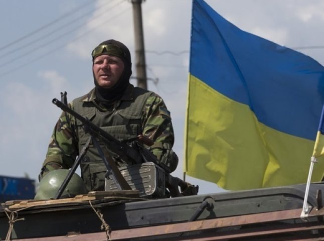 В Ужгороді День захисника України відзначатимуть виставкою військової техніки