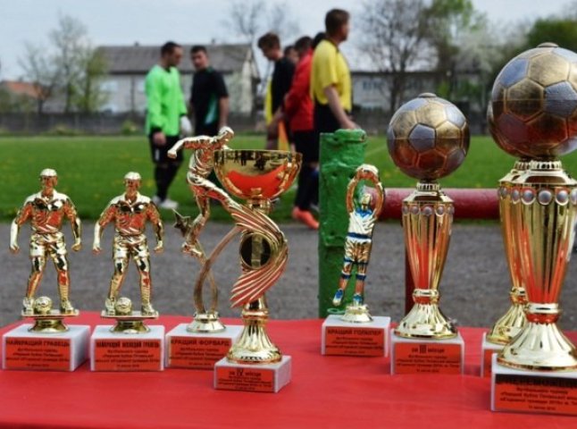 У Тячеві відбувся перший футбольний турнір об’єднаної громади