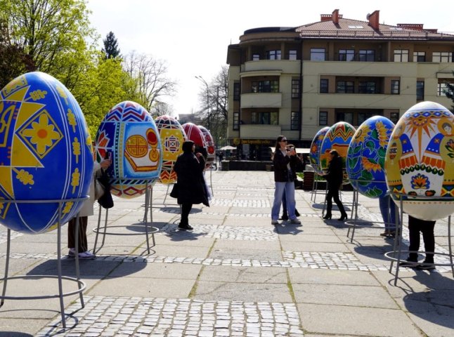 В Ужгороді відкрили унікальну виставку до Великодня
