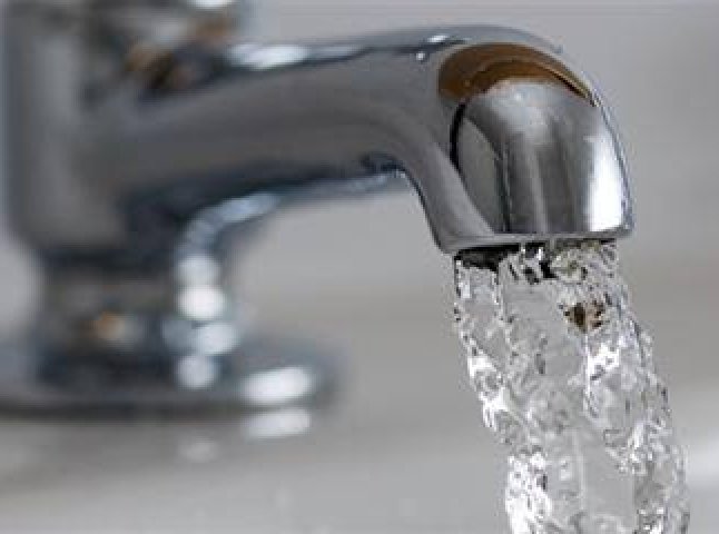 Жителі 39 вулиць Мукачева отримали цілодобове водопостачання