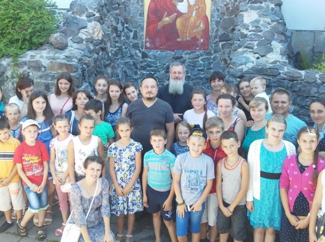 Юні паломники зі Зняцьова відвідали Унівську Лавру