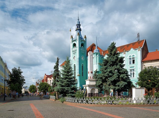 Фасади в історичному центрі міста Мукачева відновлять