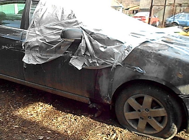 Міліція знайшла зловмисника, котрий здійснив підпал автомобіля (ФОТО)