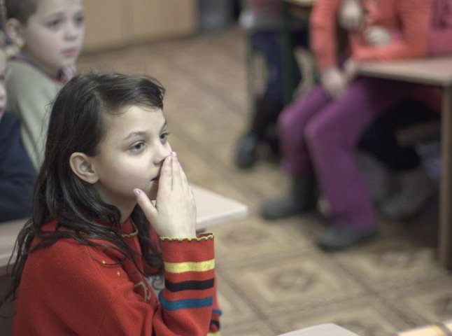 На Закарпатті стартує традиційний благодійний аукціон побачень "Купи зустріч – подаруй дитині свято"