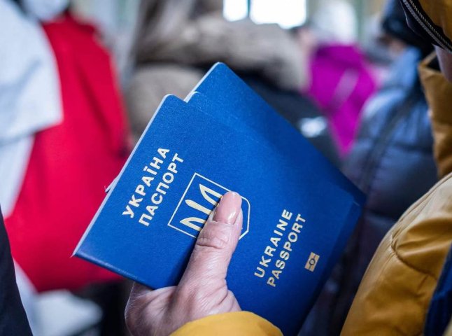 Біженці з України мають можливість отримати додаткові виплати