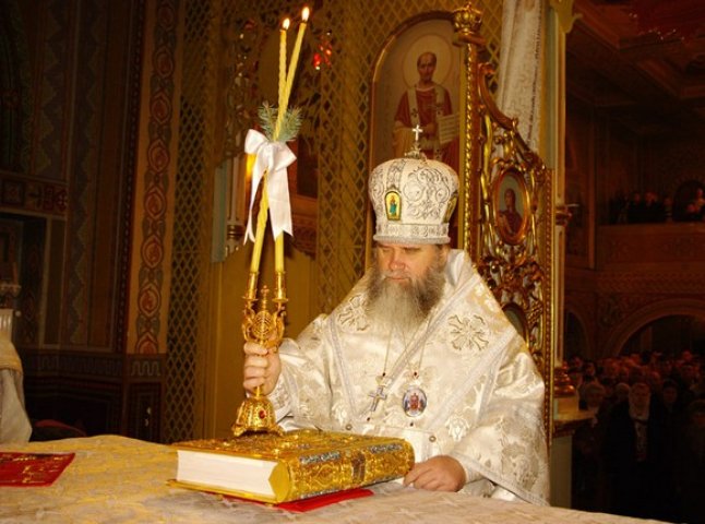 Архієпископ Феодор звершив Різдвяну Божественну Літургію в Мукачівському соборі (ФОТО)