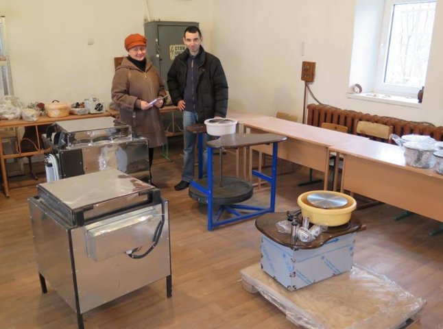 В одній із шкіл Ужгорода відкриють гончарну майстерню