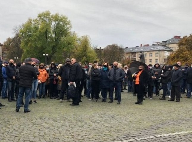 Обурені містяни протестували в Ужгороді