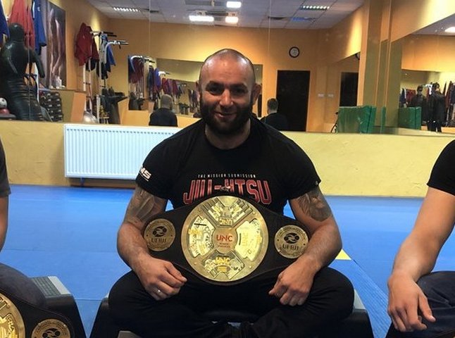 Троє закарпатців стали абсолютними чемпіонами України з джиу-джитсу
