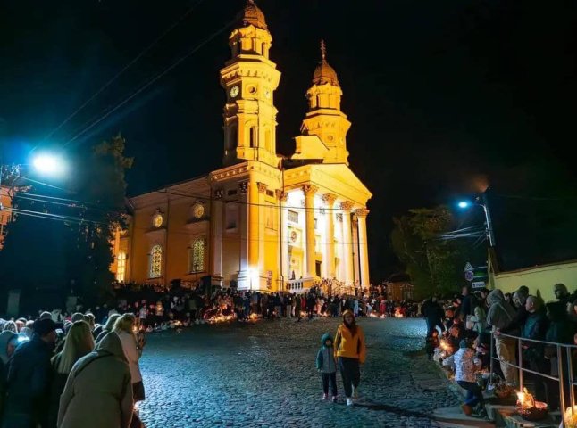 В Ужгороді повідомили про обмеження руху 4 та 5 квітня на кількох вулицях