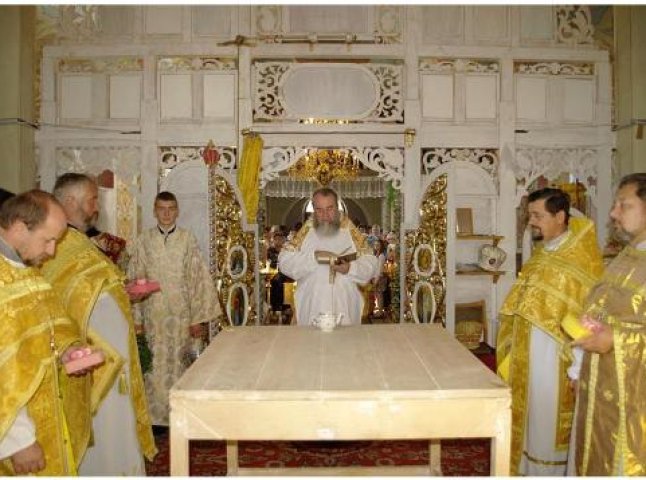 Архієпископ Феодор освятив новий православний храм
