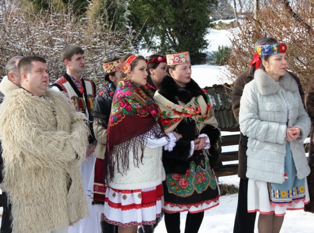 Закарпатців запрошують на "Коляди в старому селі"