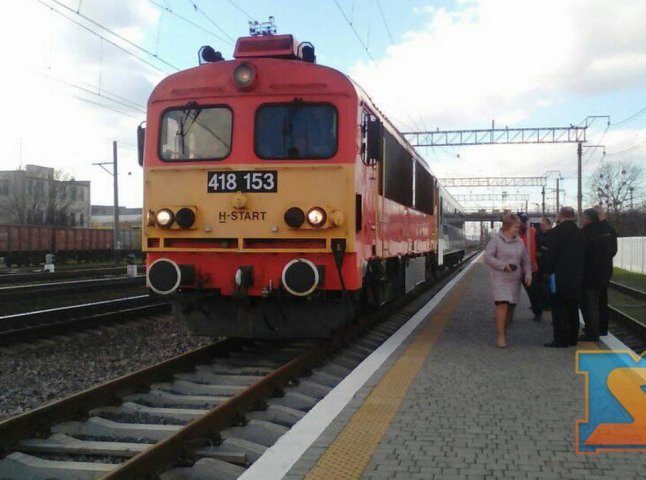 У Мукачево прибув потяг із Будапешта