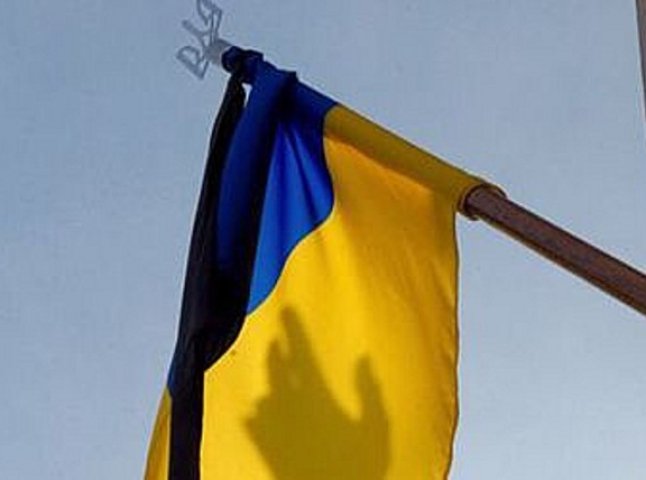 В Ужгороді оголошено день трауру за вбитими юнаками під Луганськом